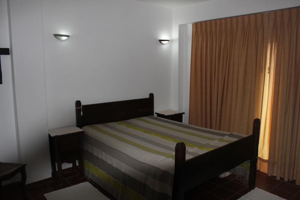 Casas do Corvo Ventosa (Braga) Quarto foto